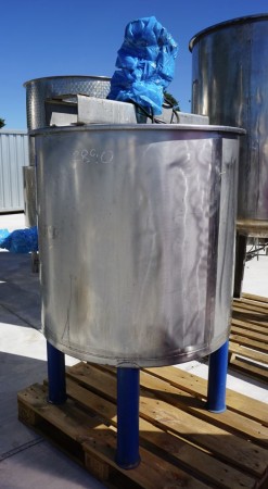 Behälter 570 Liter aus V2A, einwandig, gebraucht