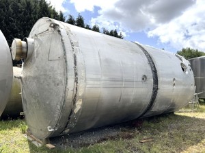 Behälter 58.000 Liter aus V2A isoliert, gebraucht
